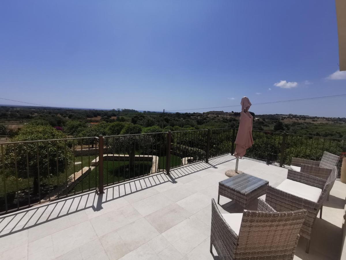 Fiore Di Vendicari B&B - Sicilian Charme, Lemon Grove And Sea Noto Luaran gambar